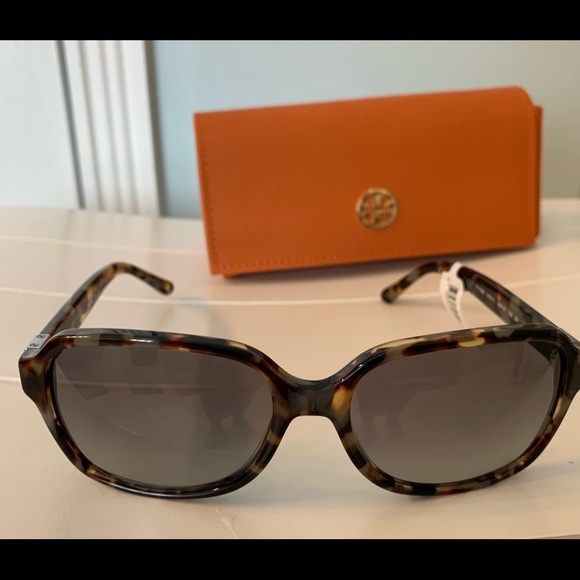 Tory Burch Sunglasses #7098. Brand New in TB case. - Picture 4 of 7